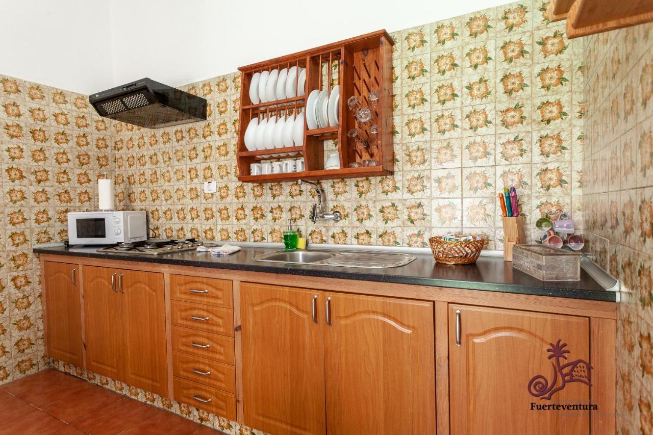 Casa Emblematica "Casa Del Cuartel" Apartment Ла Олива Екстериор снимка